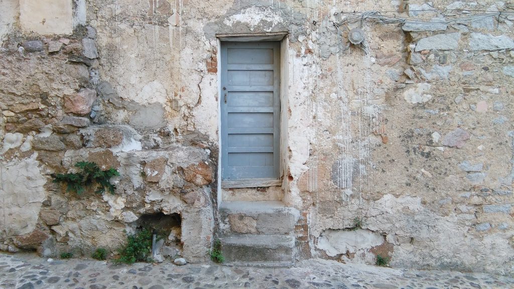 Cosa vedere a Oliena: le architetture tradizionali