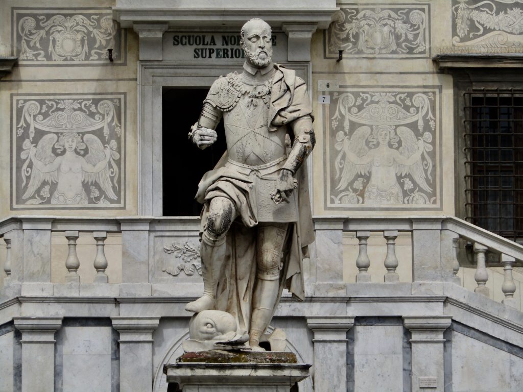 Piazza dei cavalieri Pisa